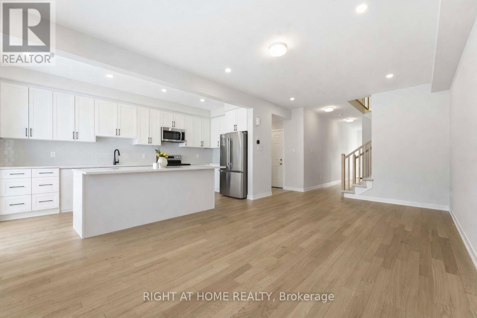 742 Tincture Place, Ottawa, Ontario  K2W 0P2 - Photo 10 - X12804538