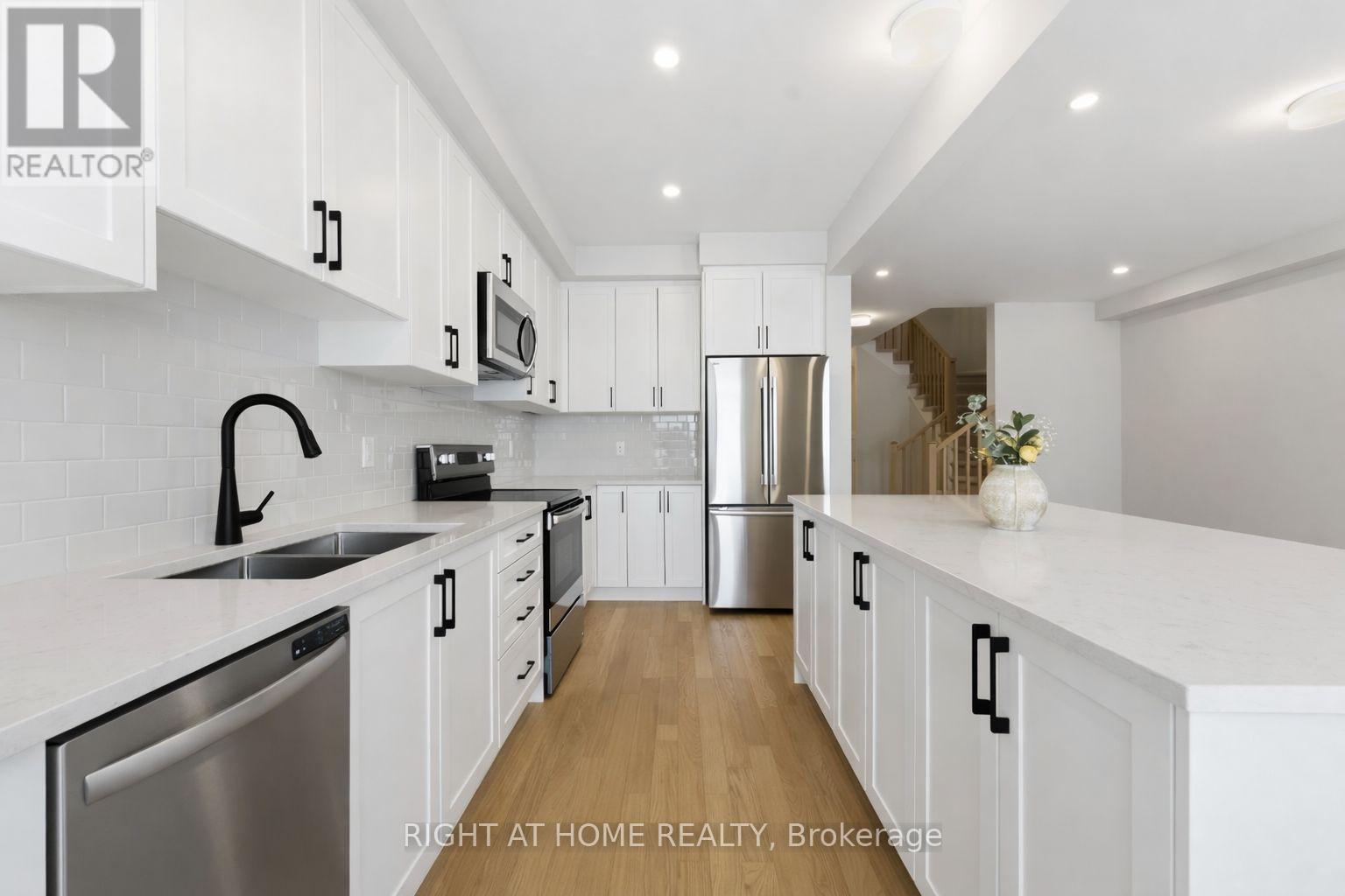 742 Tincture Place, Ottawa, Ontario  K2W 0P2 - Photo 14 - X12804538