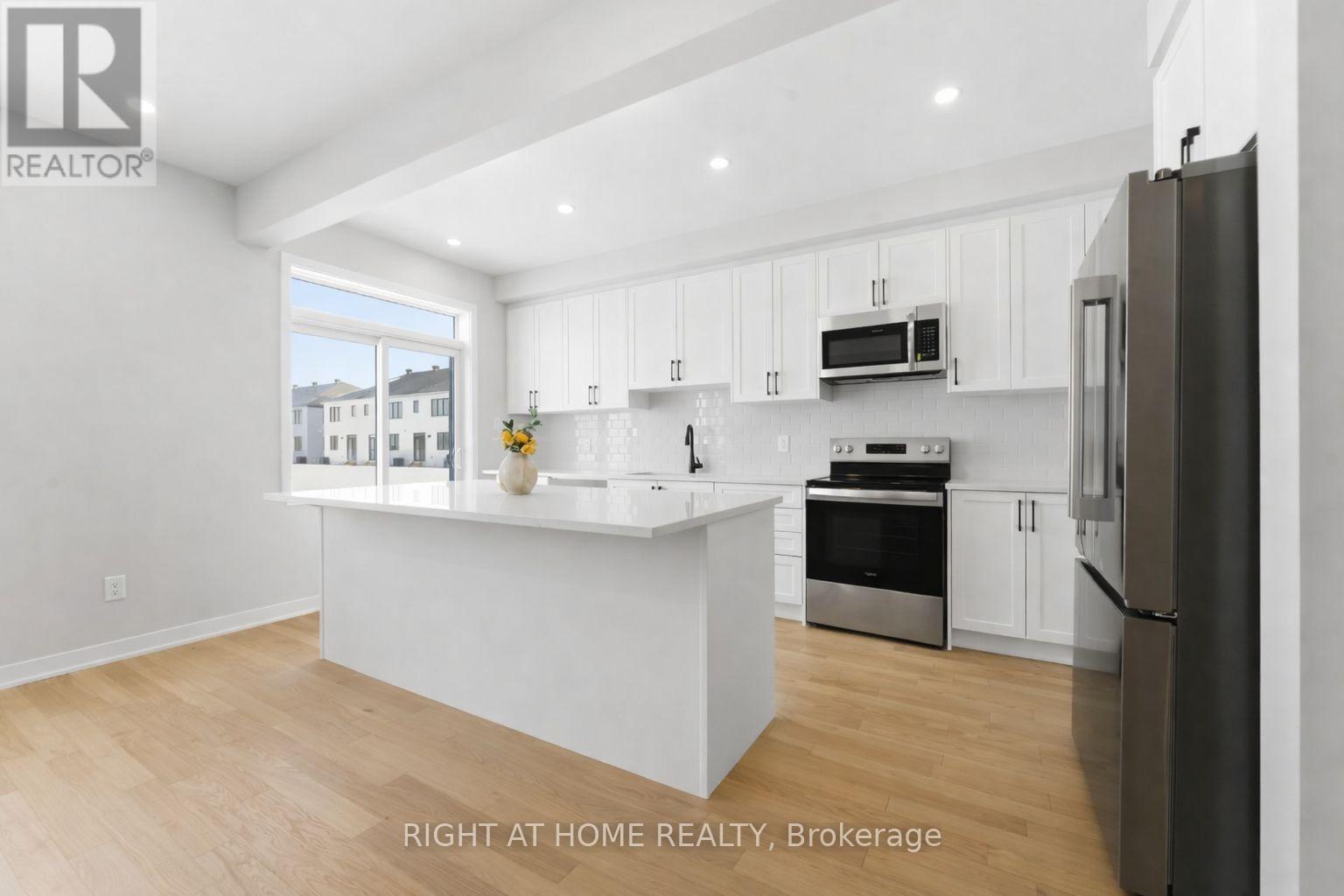 742 Tincture Place, Ottawa, Ontario  K2W 0P2 - Photo 8 - X12804538