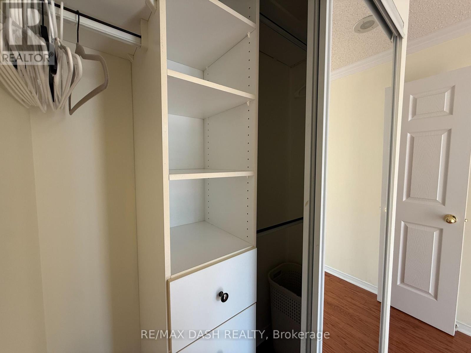 106 - 17 Michael Power Place, Toronto, Ontario  M9A 5G5 - Photo 21 - W12842250