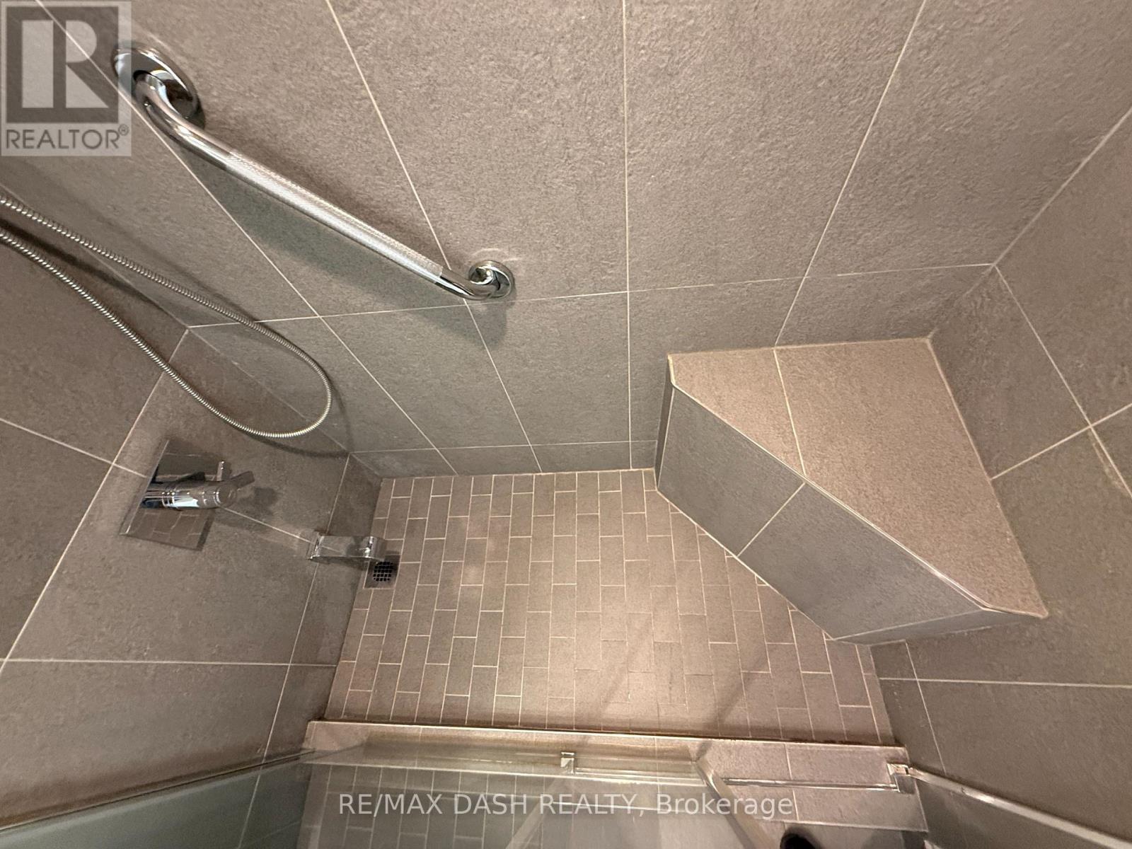 106 - 17 Michael Power Place, Toronto, Ontario  M9A 5G5 - Photo 28 - W12842250