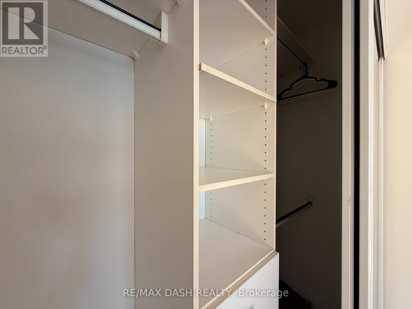 106 - 17 Michael Power Place, Toronto, Ontario  M9A 5G5 - Photo 31 - W12842250