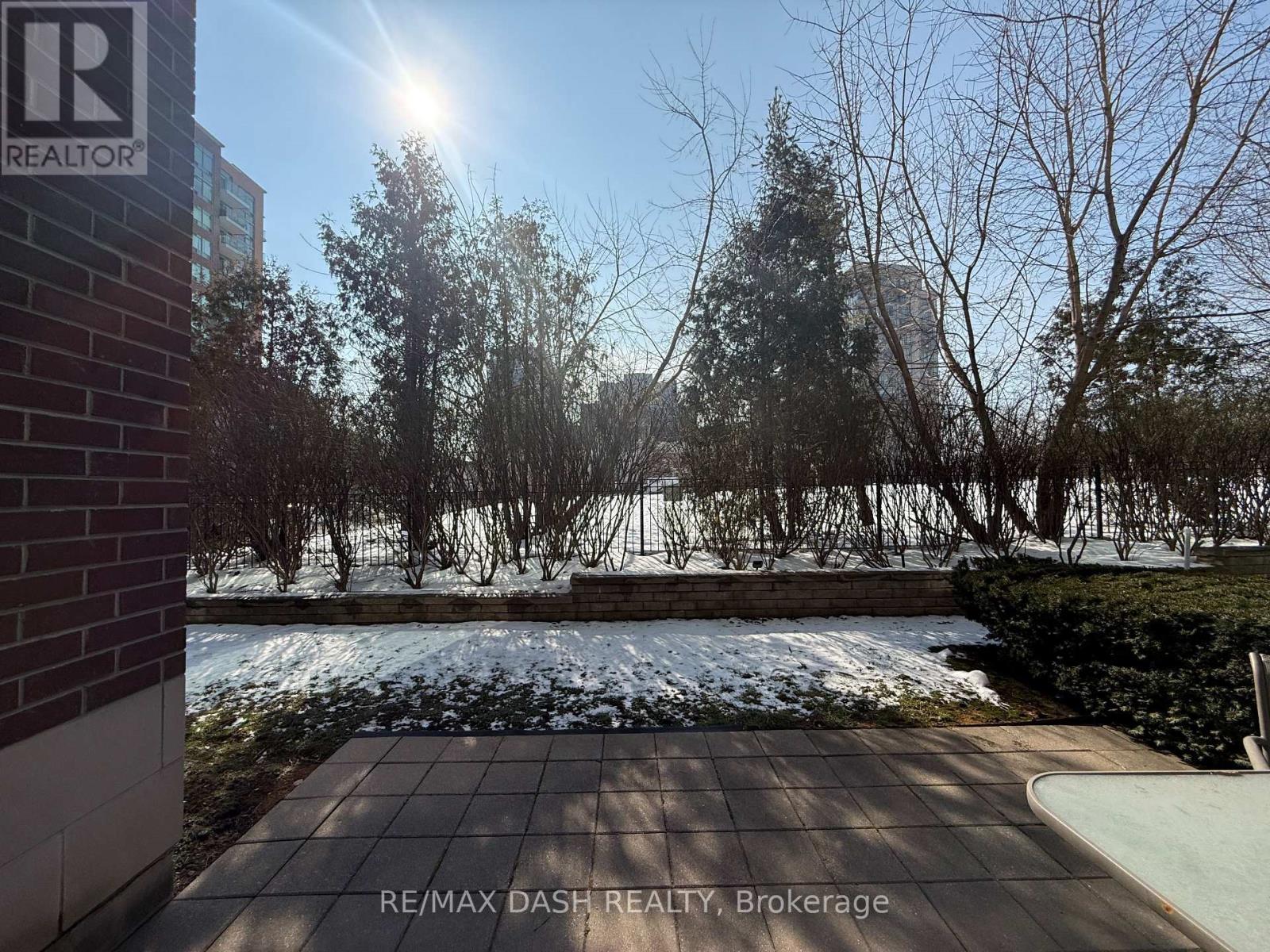 106 - 17 Michael Power Place, Toronto, Ontario  M9A 5G5 - Photo 32 - W12842250