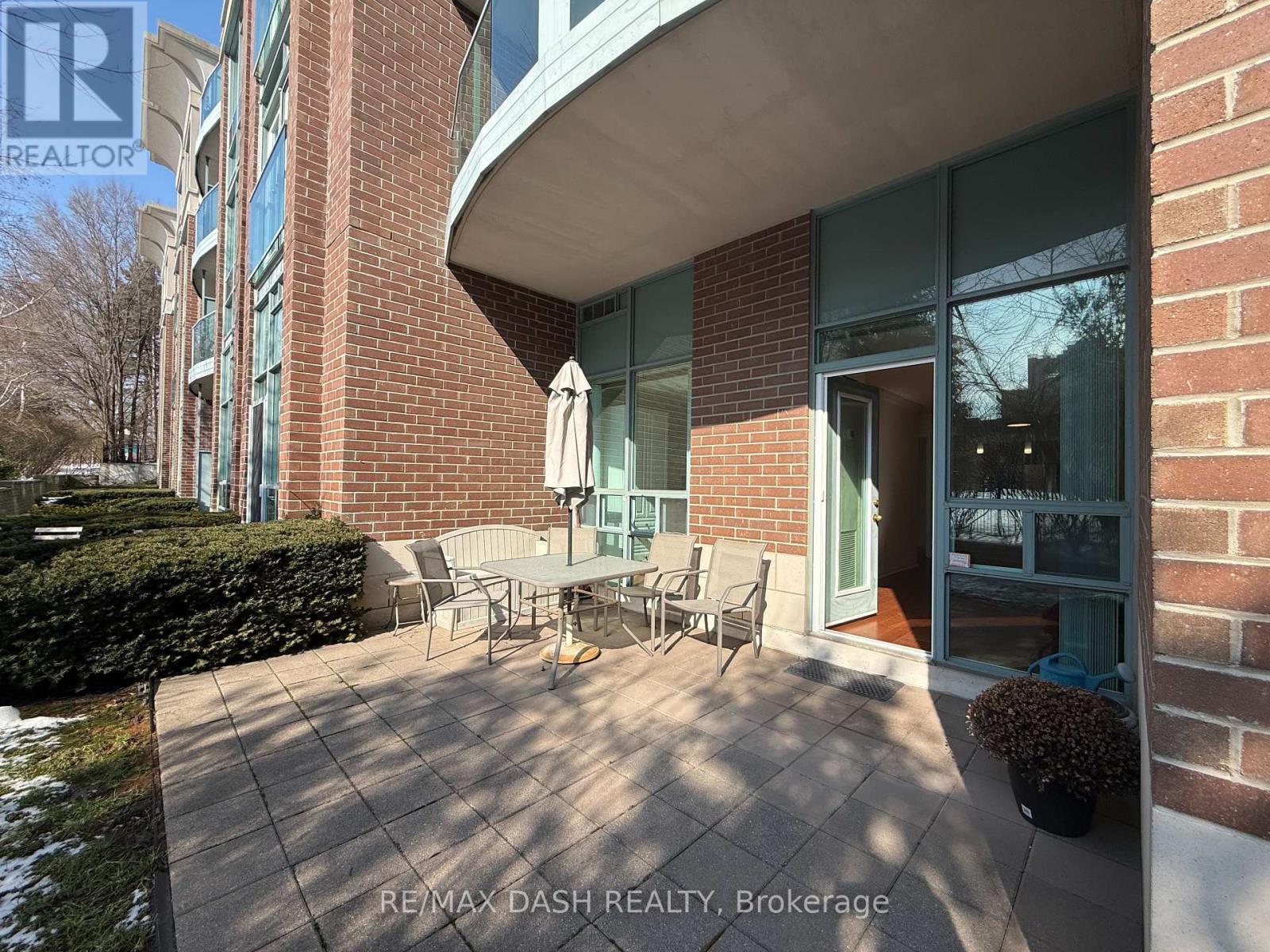 106 - 17 Michael Power Place, Toronto, Ontario  M9A 5G5 - Photo 34 - W12842250