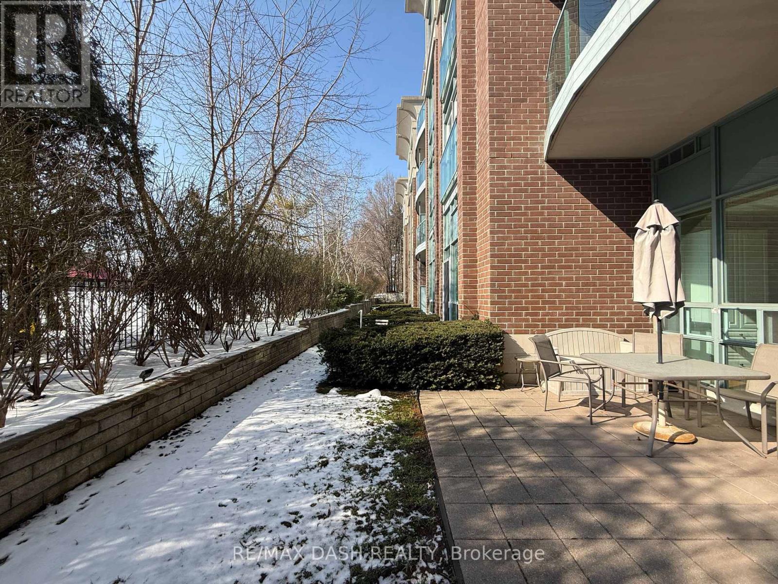 106 - 17 Michael Power Place, Toronto, Ontario  M9A 5G5 - Photo 35 - W12842250