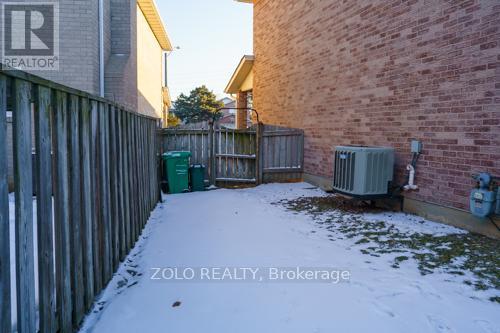 655 Paragon Place E, Mississauga, Ontario  L5B 2Z6 - Photo 27 - W12842254