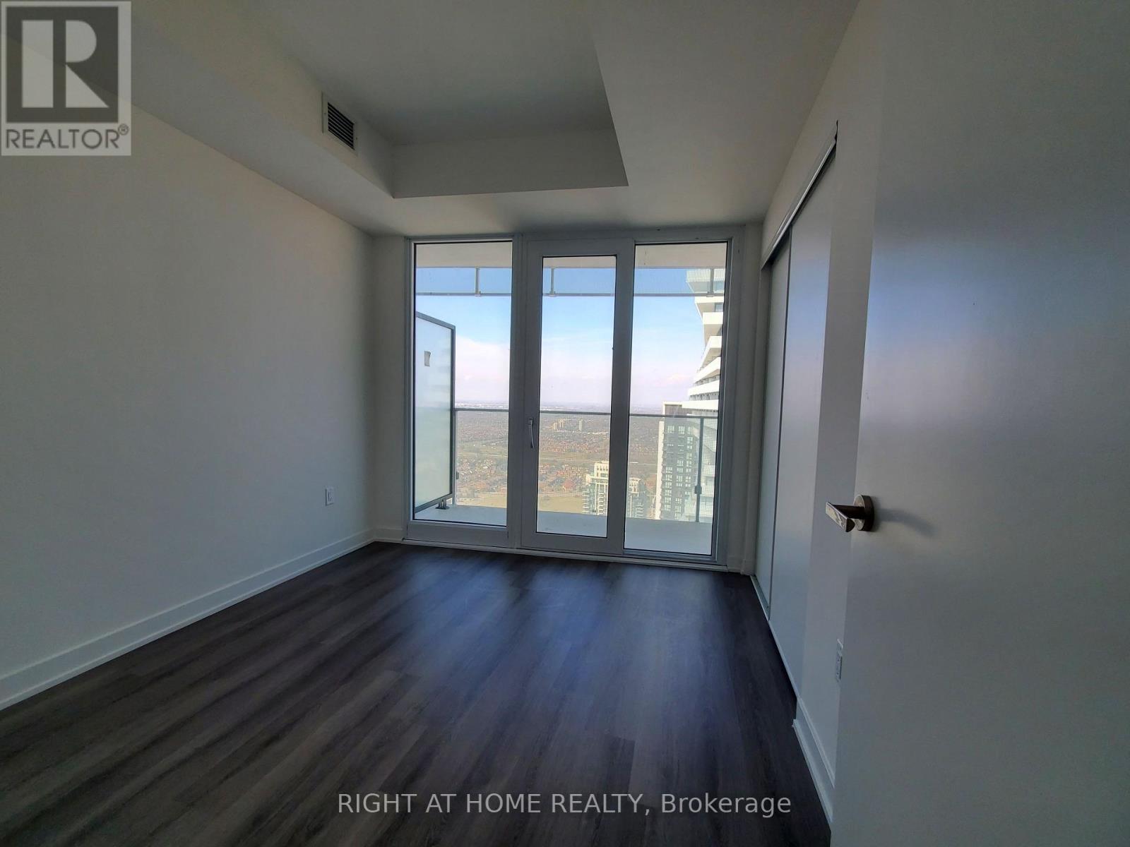 5102 - 3883 Quartz Road, Mississauga, Ontario  L5B 0M4 - Photo 6 - W12842262