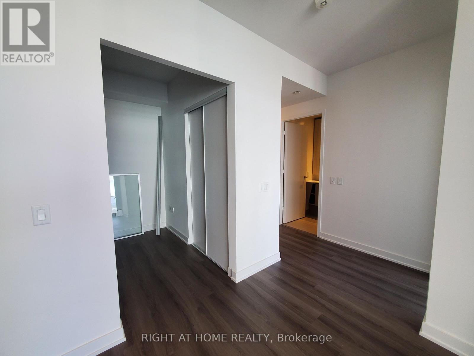 5102 - 3883 Quartz Road, Mississauga, Ontario  L5B 0M4 - Photo 7 - W12842262