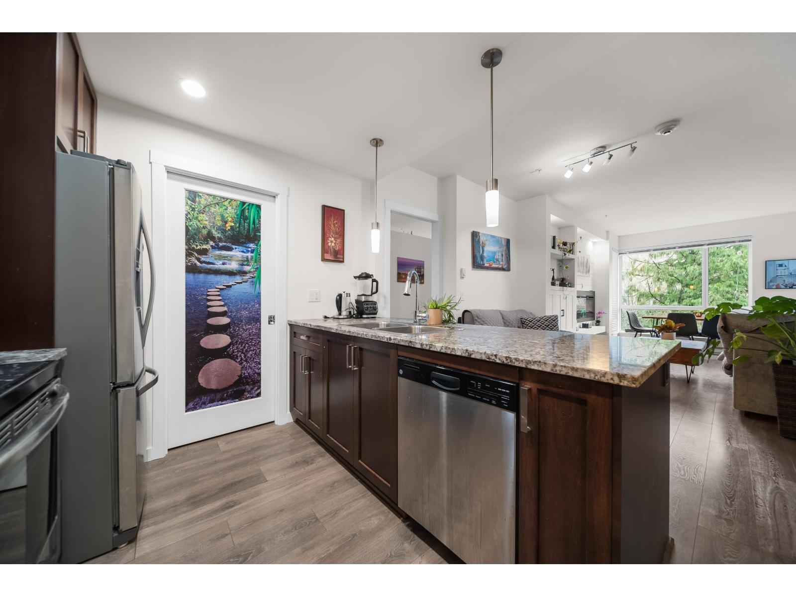 204 2238 Whatcom Road, Abbotsford, British Columbia  V3G 0E6 - Photo 9 - R3086481