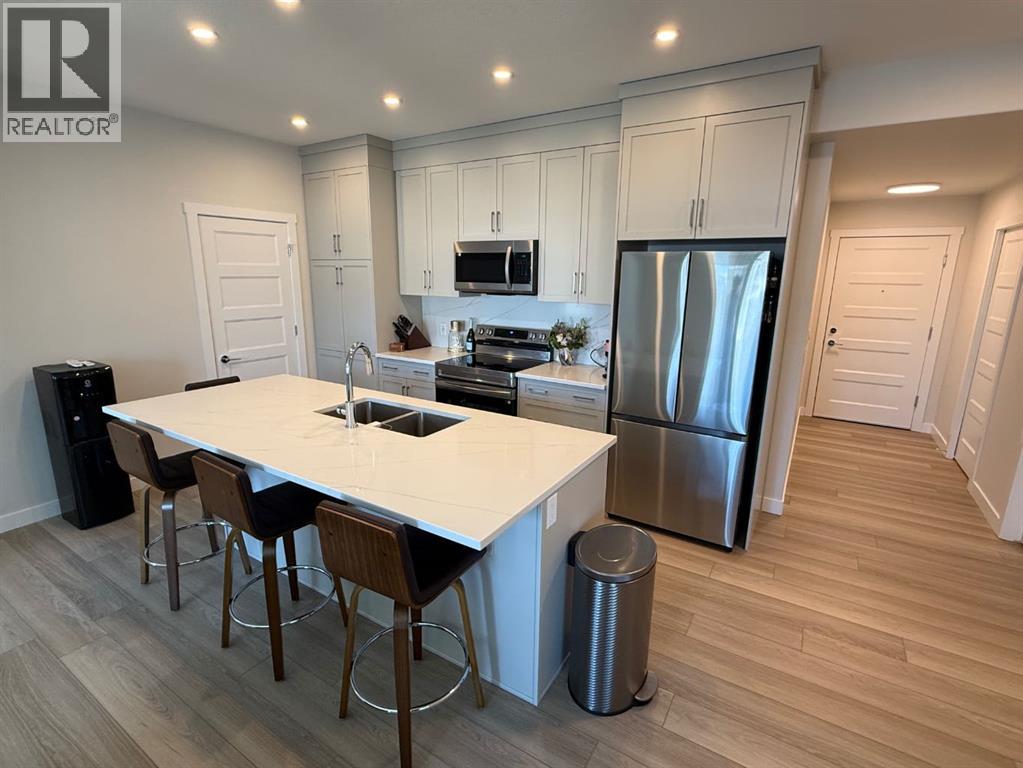 2407, 2117 81 Street Sw, Calgary, Alberta  T3H 6H5 - Photo 2 - A2290162