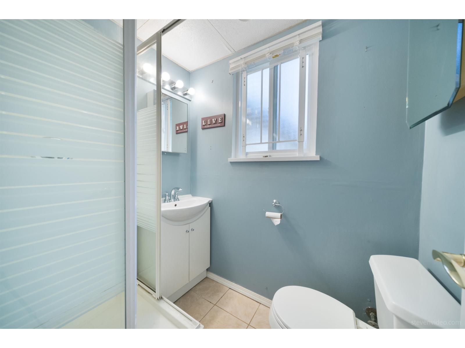 5003 205 Street, Langley, British Columbia  V3A 5P8 - Photo 25 - R3095217