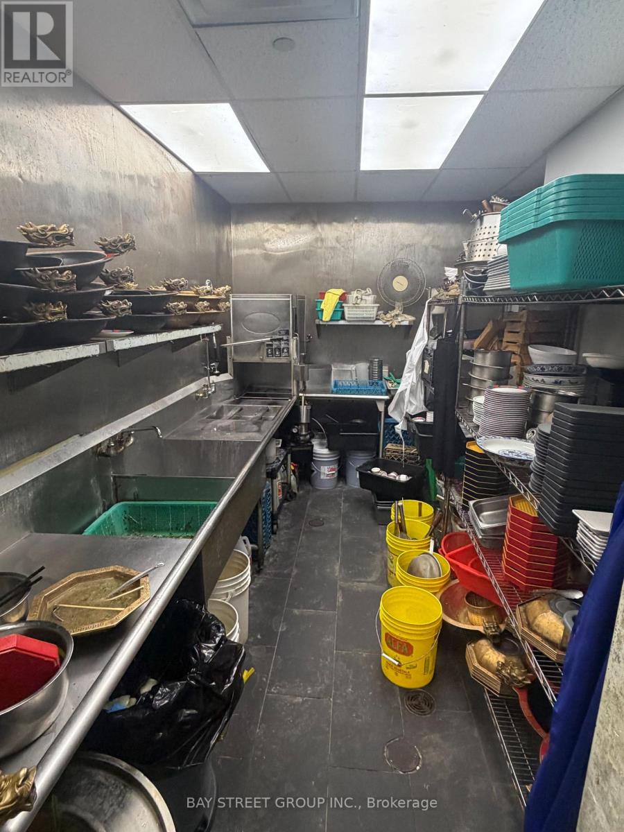 F - 241 Consumers Road, Toronto, Ontario  M2J 0E9 - Photo 18 - C12842274