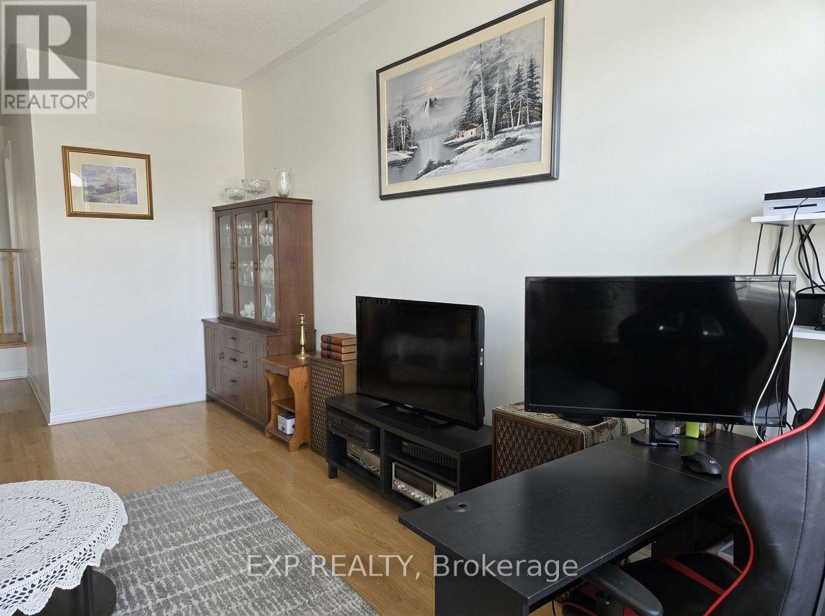 395 Krotz Street W, North Perth, Ontario  N4W 0H8 - Photo 13 - X12813630