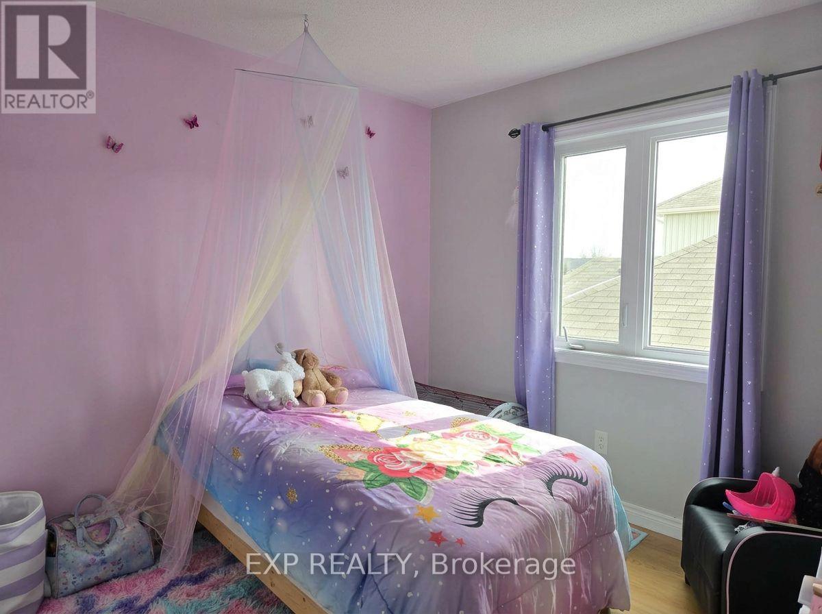 395 Krotz Street W, North Perth, Ontario  N4W 0H8 - Photo 17 - X12813630