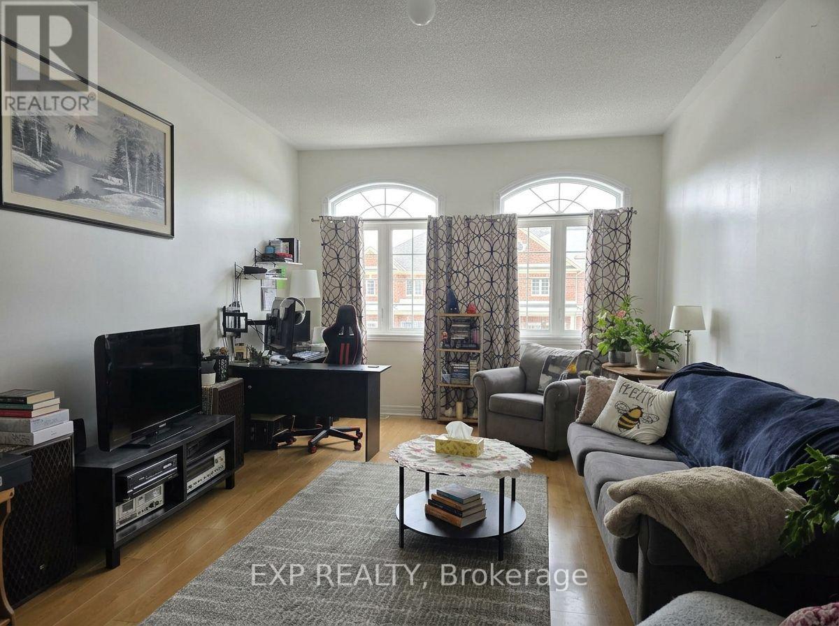 395 Krotz Street W, North Perth, Ontario  N4W 0H8 - Photo 12 - X12813630