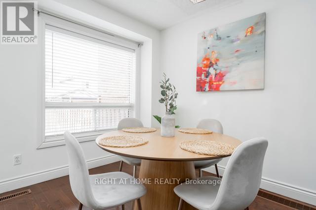 7438 Magistrate Terrace, Mississauga, Ontario  L5W 1L2 - Photo 24 - W12842280