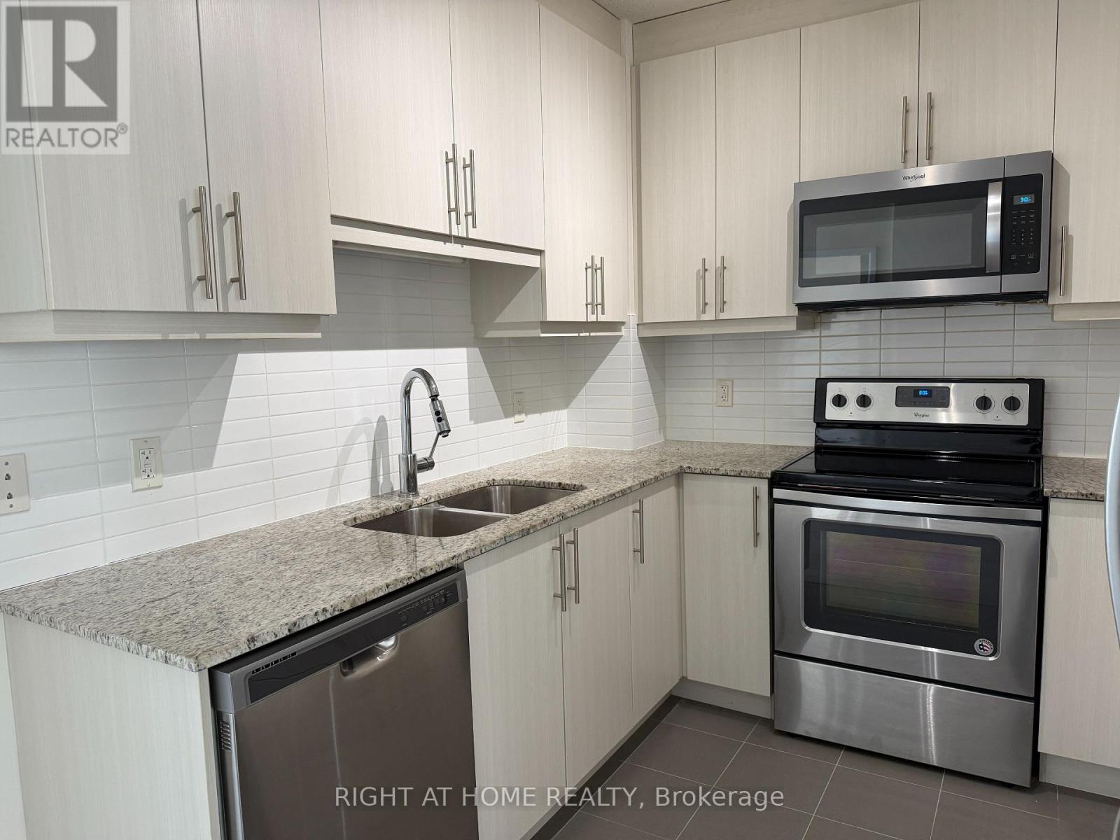 402 - 3975 Grand Park Drive, Mississauga, Ontario  L5B 0K4 - Photo 18 - W12842284