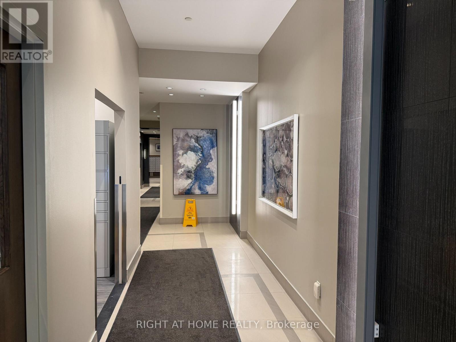 402 - 3975 Grand Park Drive, Mississauga, Ontario  L5B 0K4 - Photo 6 - W12842284