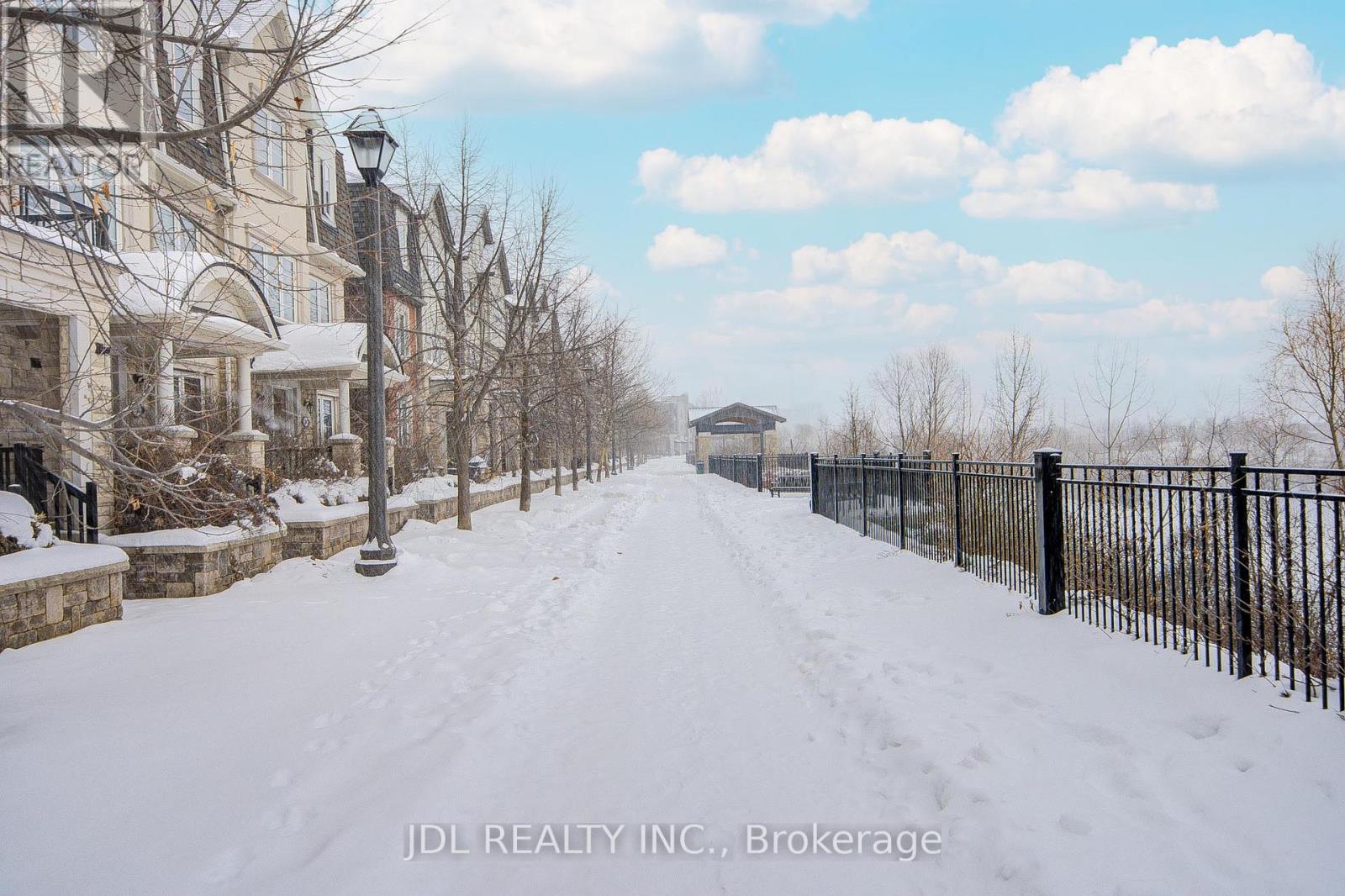 25 - 3002 Preserve Drive, Oakville, Ontario  L6M 0V5 - Photo 2 - W12842306