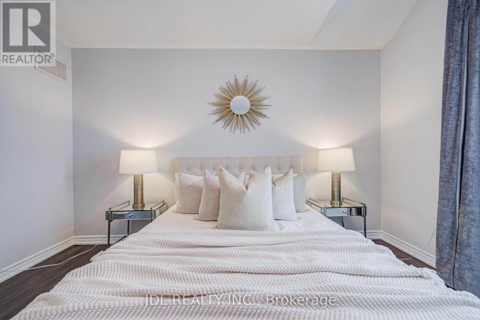 25 - 3002 Preserve Drive, Oakville, Ontario  L6M 0V5 - Photo 41 - W12842306