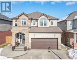 7 BIGGAR CRESCENT, Grimsby, Ontario