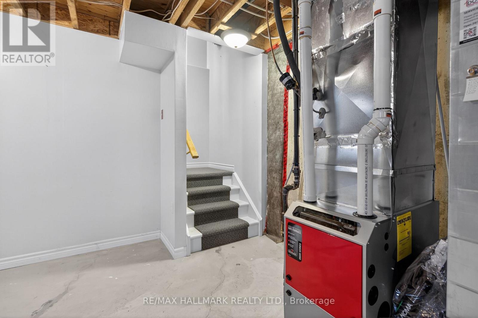 105 - 86 Village Crescent, Peterborough, Ontario  K9J 8S7 - Photo 36 - X12842296