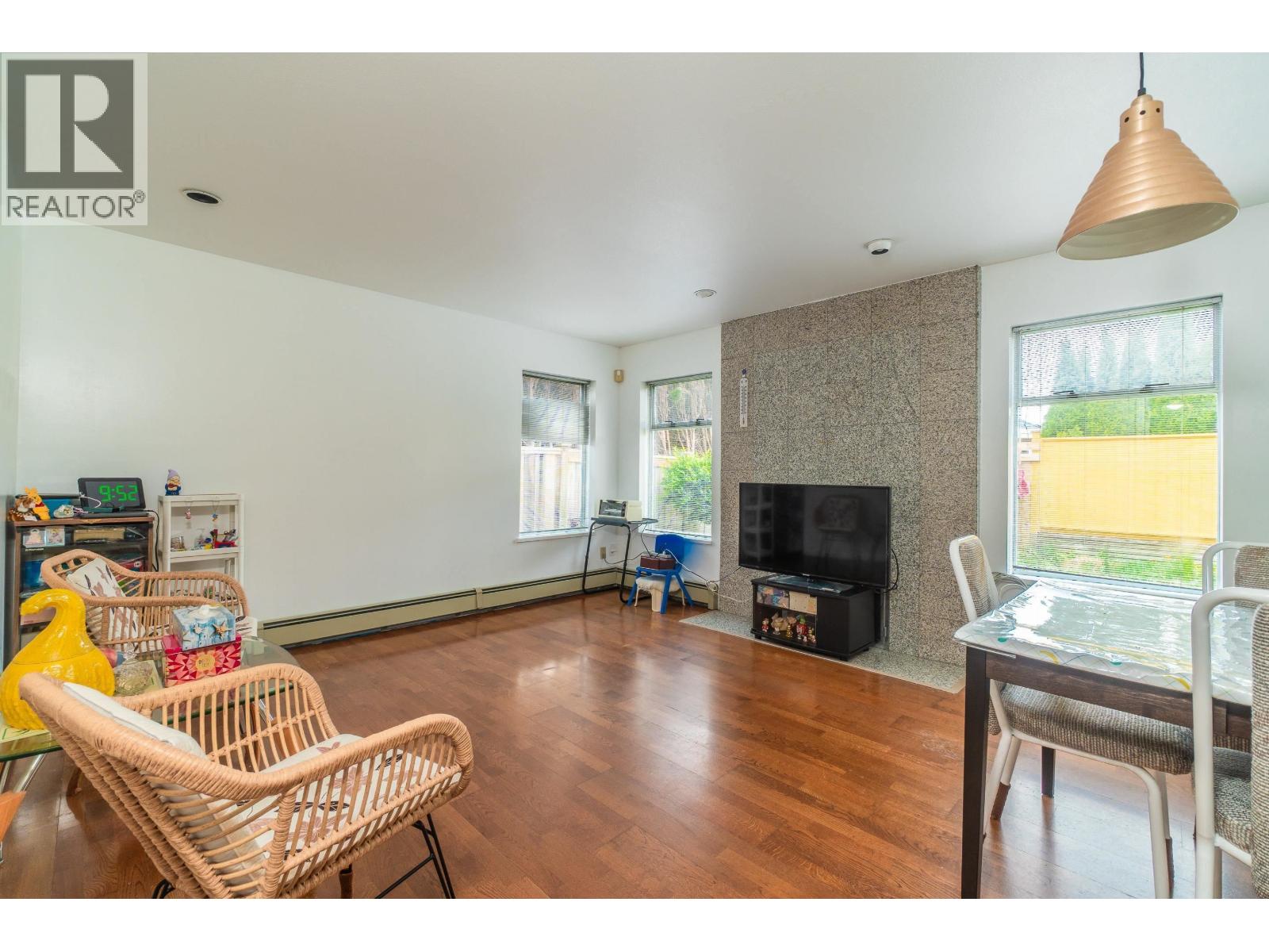 5611 Holt Avenue, Richmond, British Columbia  V7C 5C8 - Photo 14 - R3095832