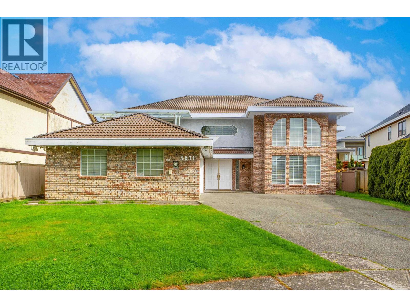 5611 HOLT AVENUE, Richmond, British Columbia