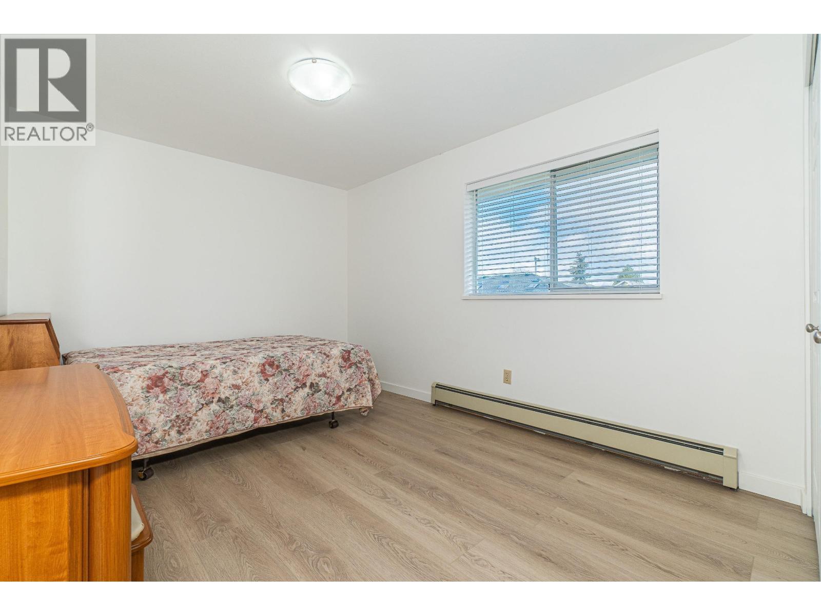 5611 Holt Avenue, Richmond, British Columbia  V7C 5C8 - Photo 21 - R3095832