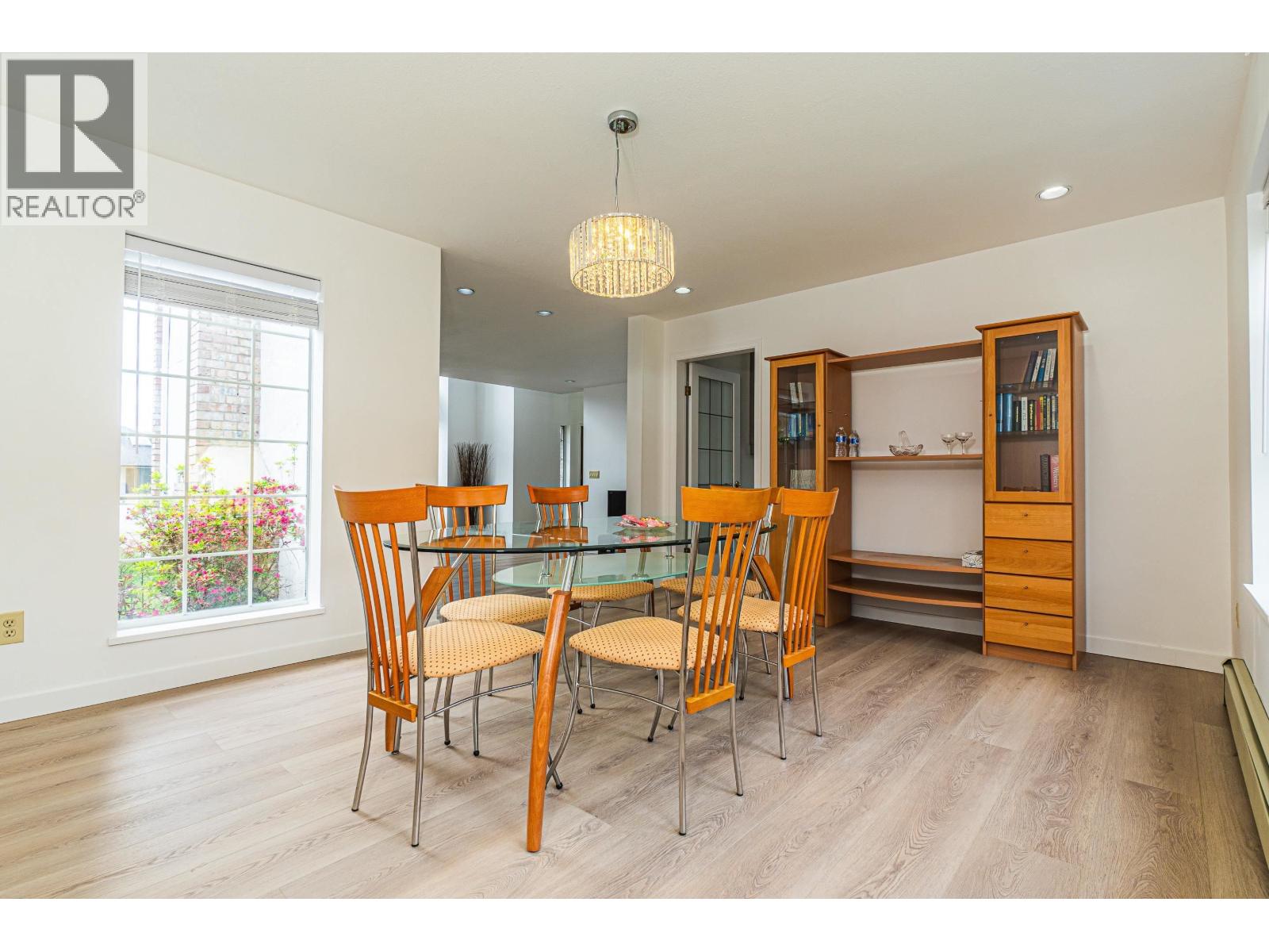 5611 Holt Avenue, Richmond, British Columbia  V7C 5C8 - Photo 8 - R3095832