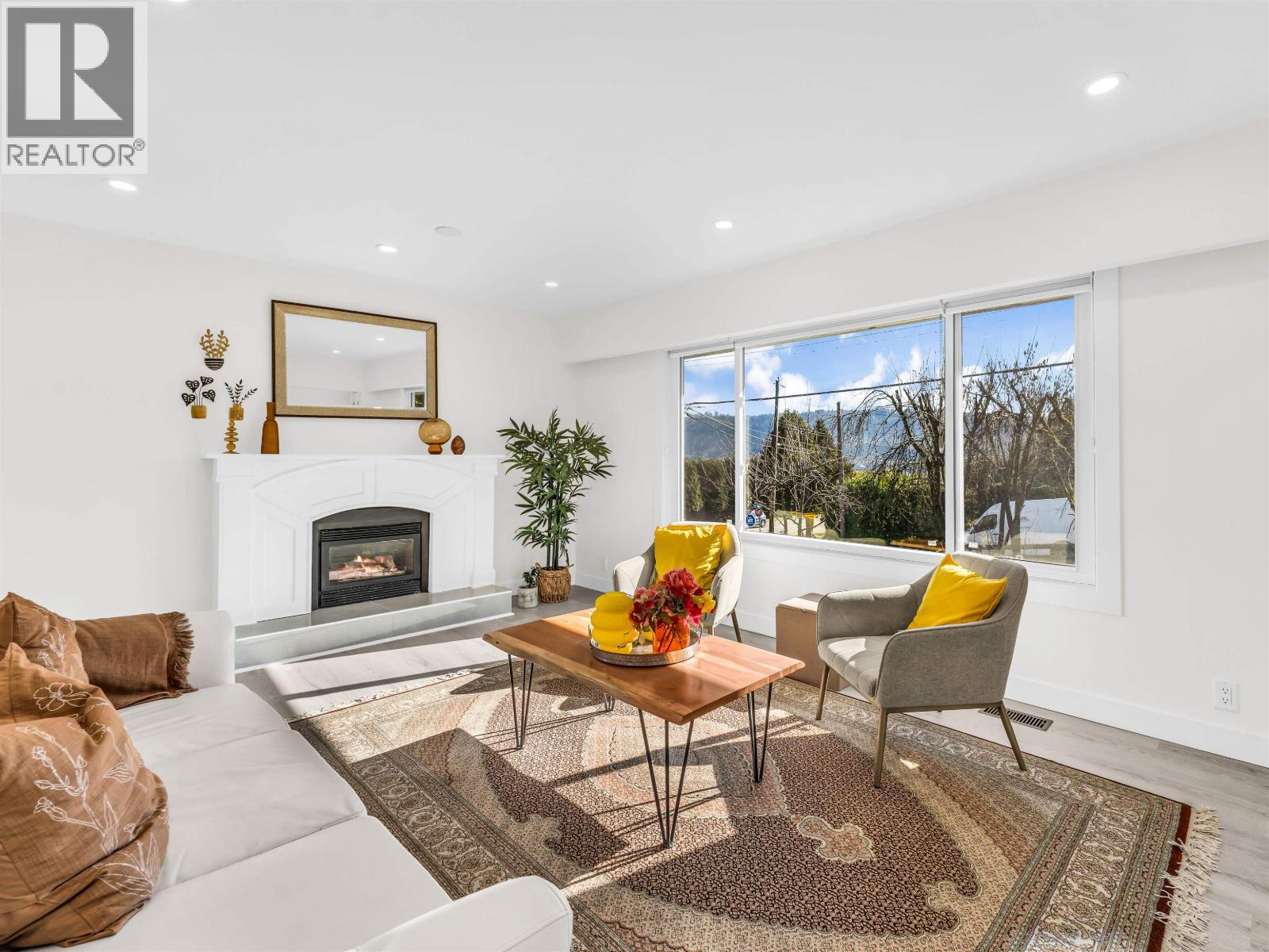 4254 Caddy Road, North Vancouver, British Columbia  V7G 1B7 - Photo 9 - R3095719