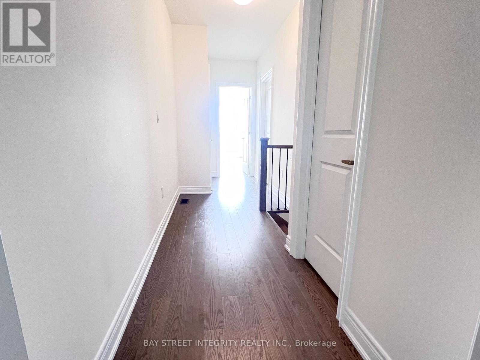 139 Berczy Green Drive, Markham, Ontario  L6C 3P5 - Photo 10 - N12832242