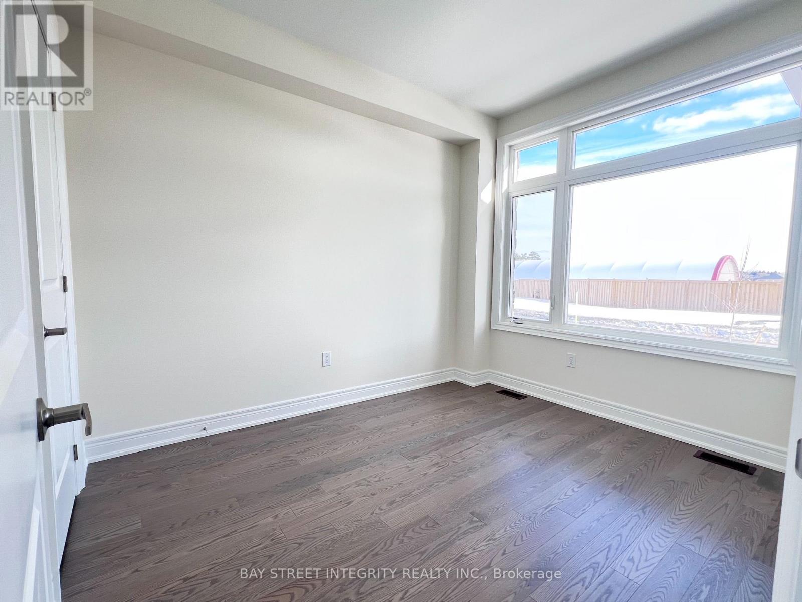 139 Berczy Green Drive, Markham, Ontario  L6C 3P5 - Photo 4 - N12832242