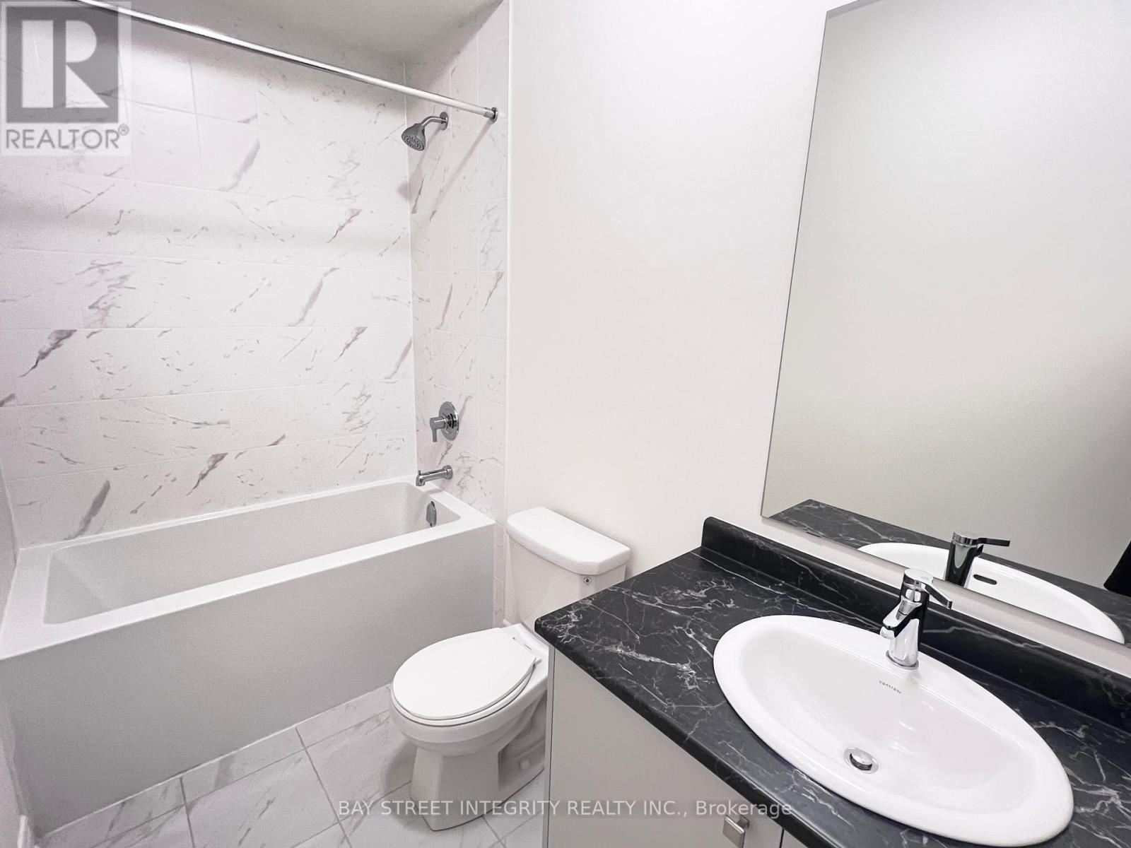 139 Berczy Green Drive, Markham, Ontario  L6C 3P5 - Photo 6 - N12832242