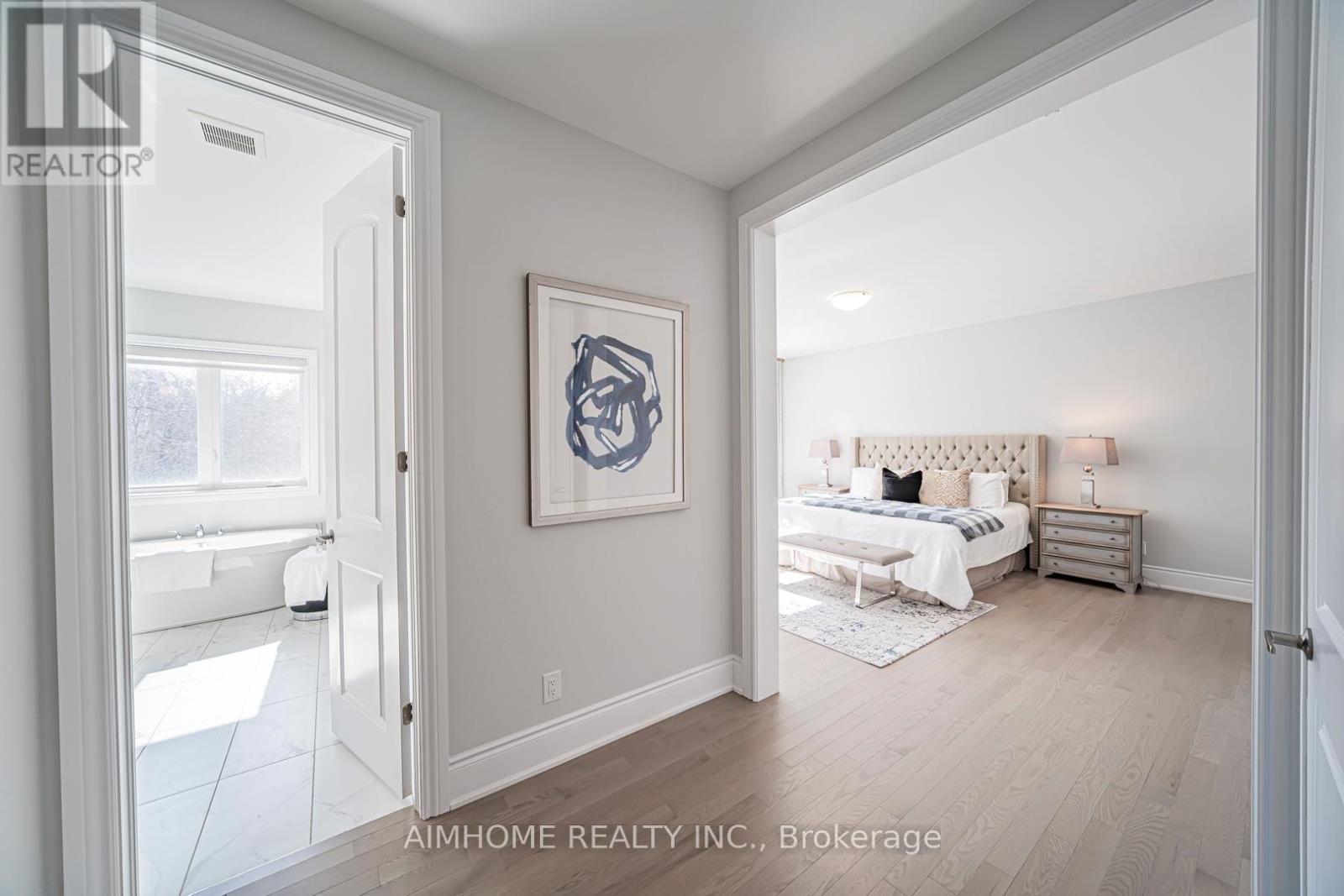 17 Meizhou Avenue, Markham, Ontario  L6C 3J6 - Photo 11 - N12840740