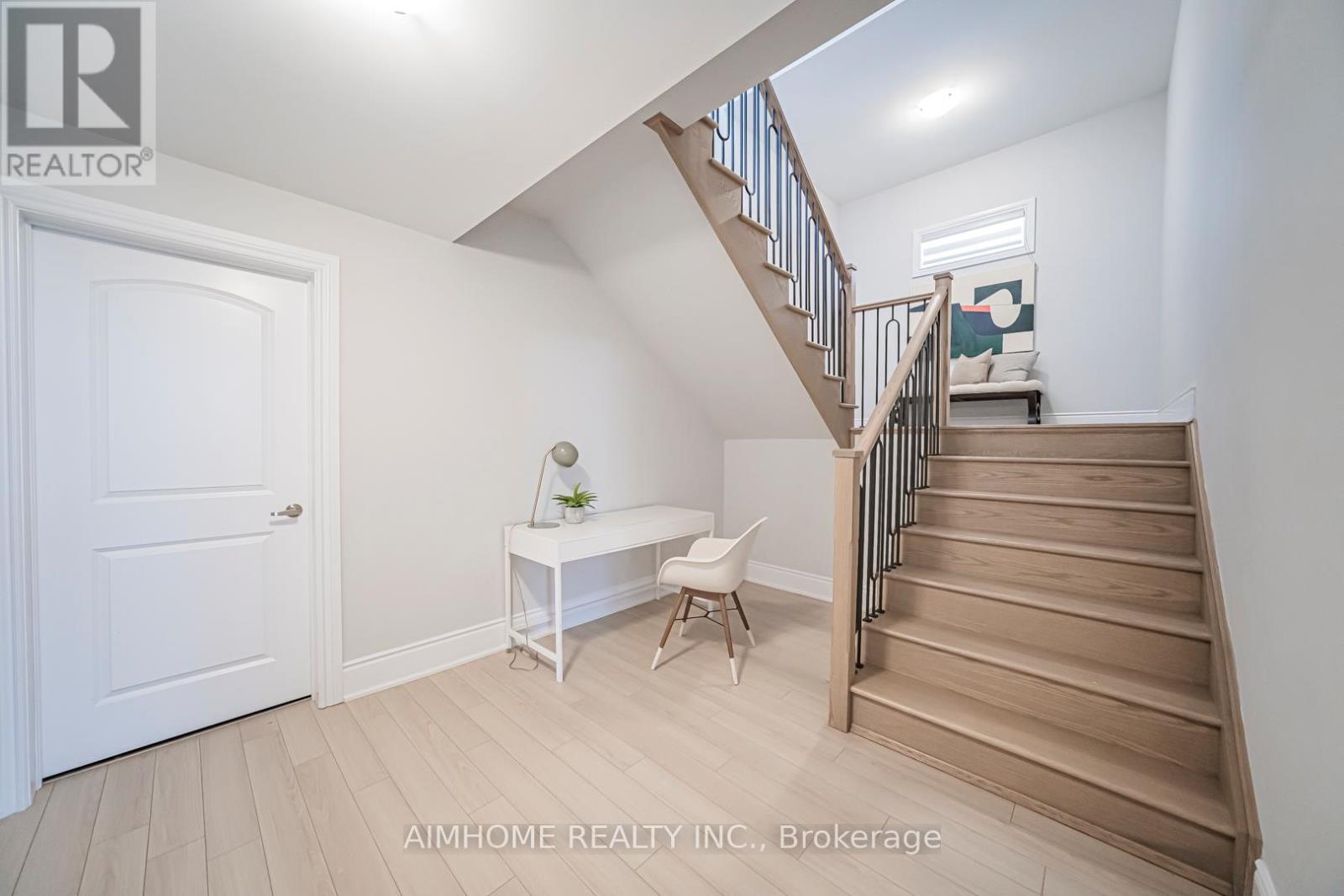 17 Meizhou Avenue, Markham, Ontario  L6C 3J6 - Photo 20 - N12840740