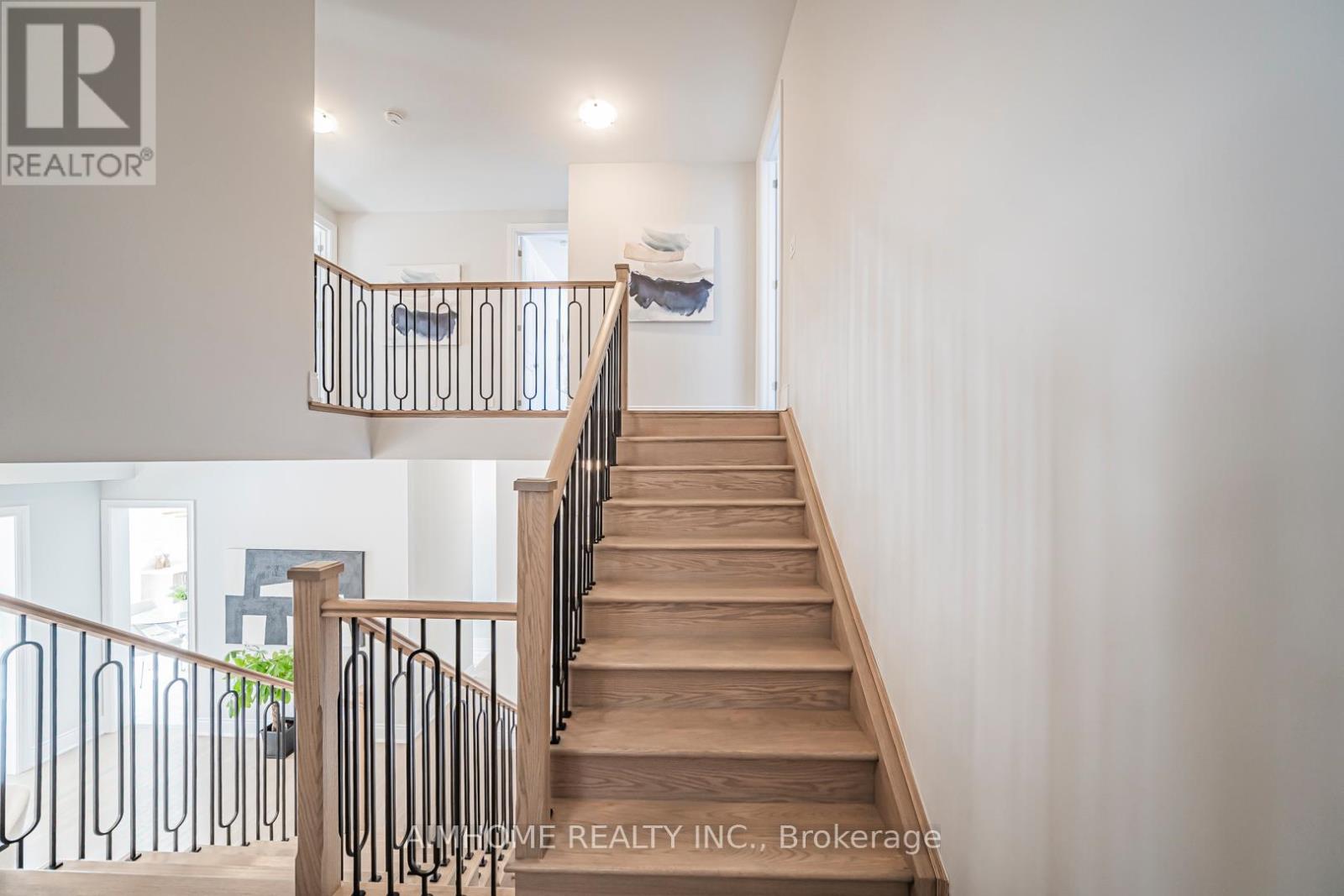 17 Meizhou Avenue, Markham, Ontario  L6C 3J6 - Photo 19 - N12840740