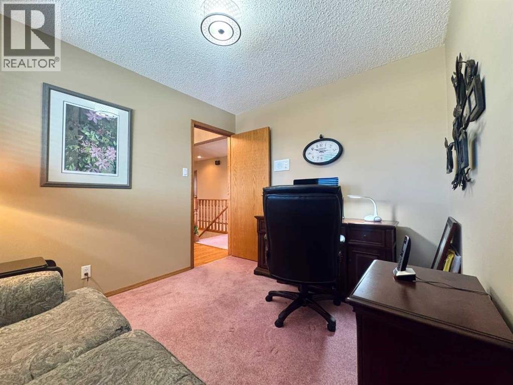 335 28 Street S, Lethbridge, Alberta  T1J 3S7 - Photo 6 - A2281909