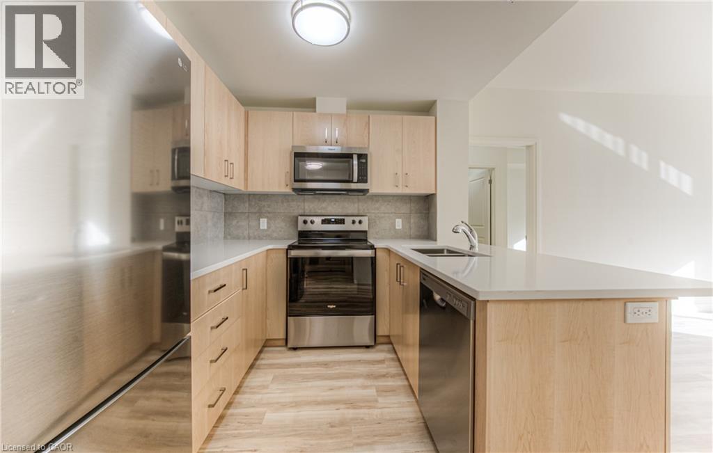 301 Westmount Road W Unit# 415, Kitchener, Ontario  N2M 0C4 - Photo 5 - 40808706