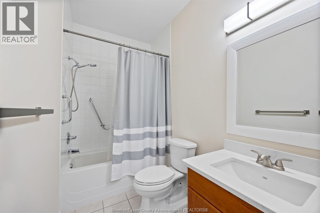 1885 Westview Unit# 211, Lasalle, Ontario  N9H 2R8 - Photo 18 - 26004383