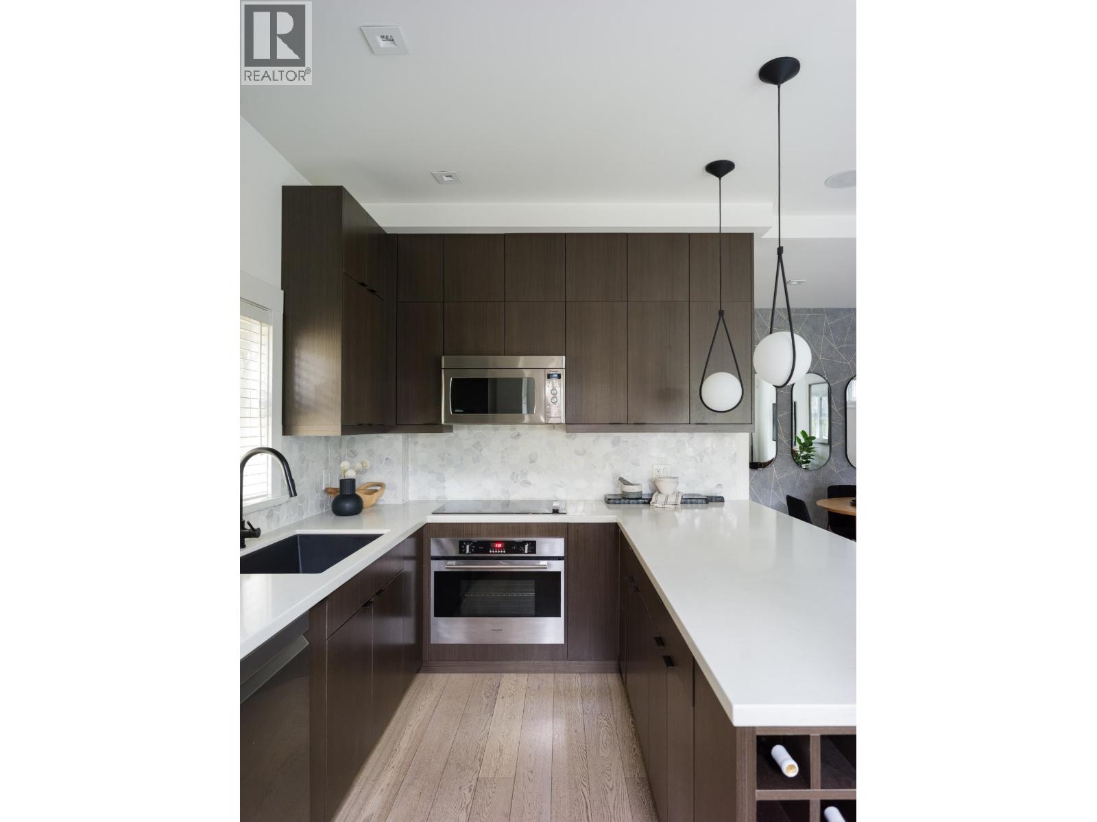 723 Union Street, Vancouver, British Columbia  V6A 2C3 - Photo 4 - R3095483