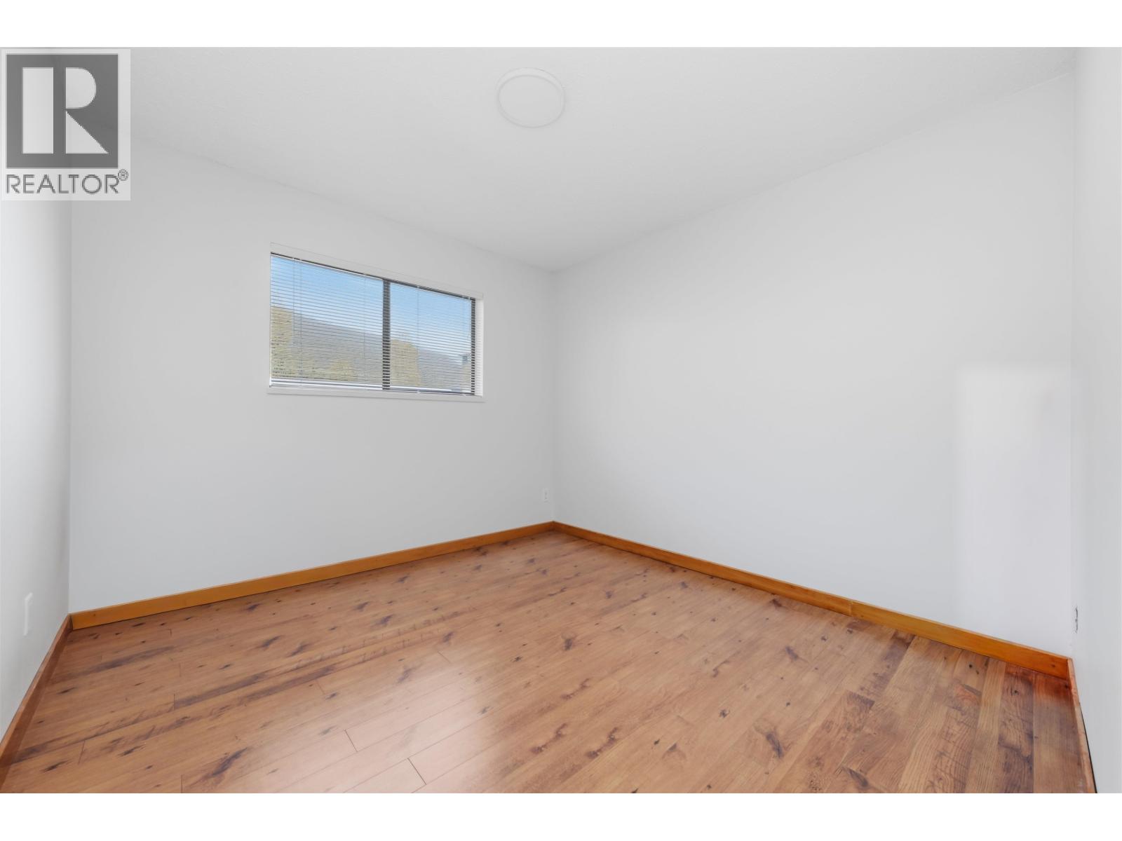 1911 Deep Cove Road, North Vancouver, British Columbia  V7G 1S7 - Photo 16 - R3095545