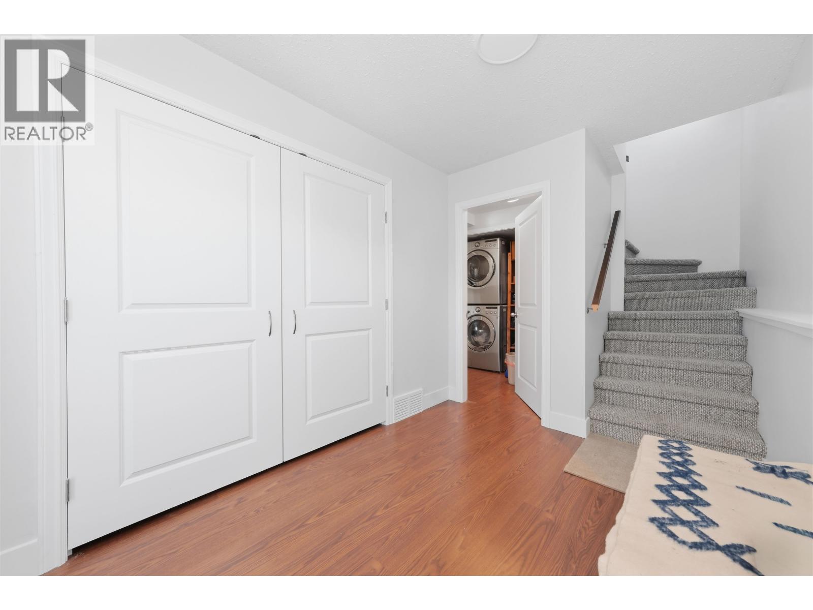 1911 Deep Cove Road, North Vancouver, British Columbia  V7G 1S7 - Photo 33 - R3095545