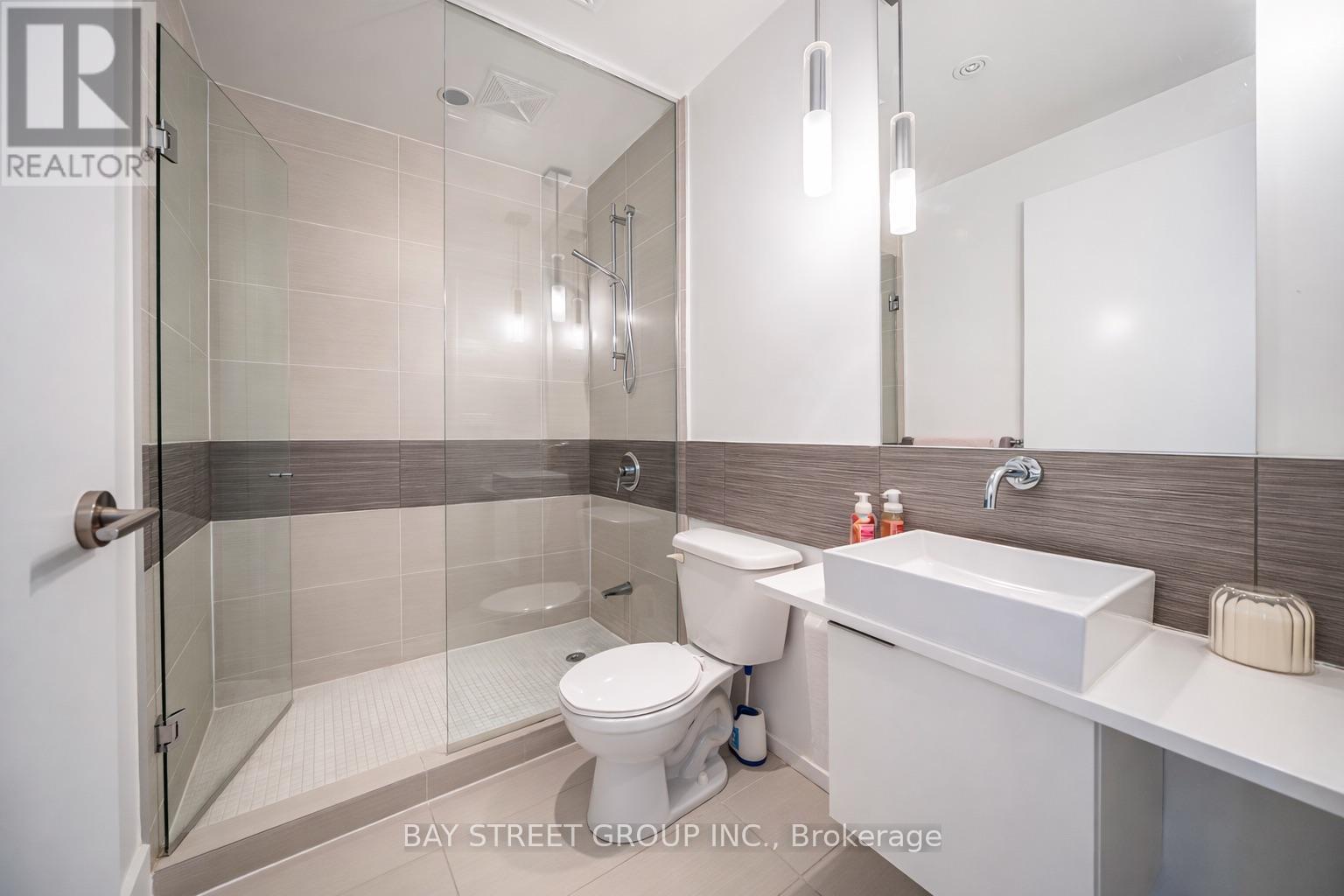 3004 - 8 Charlotte Street, Toronto, Ontario  M5V 0K4 - Photo 11 - C12832236