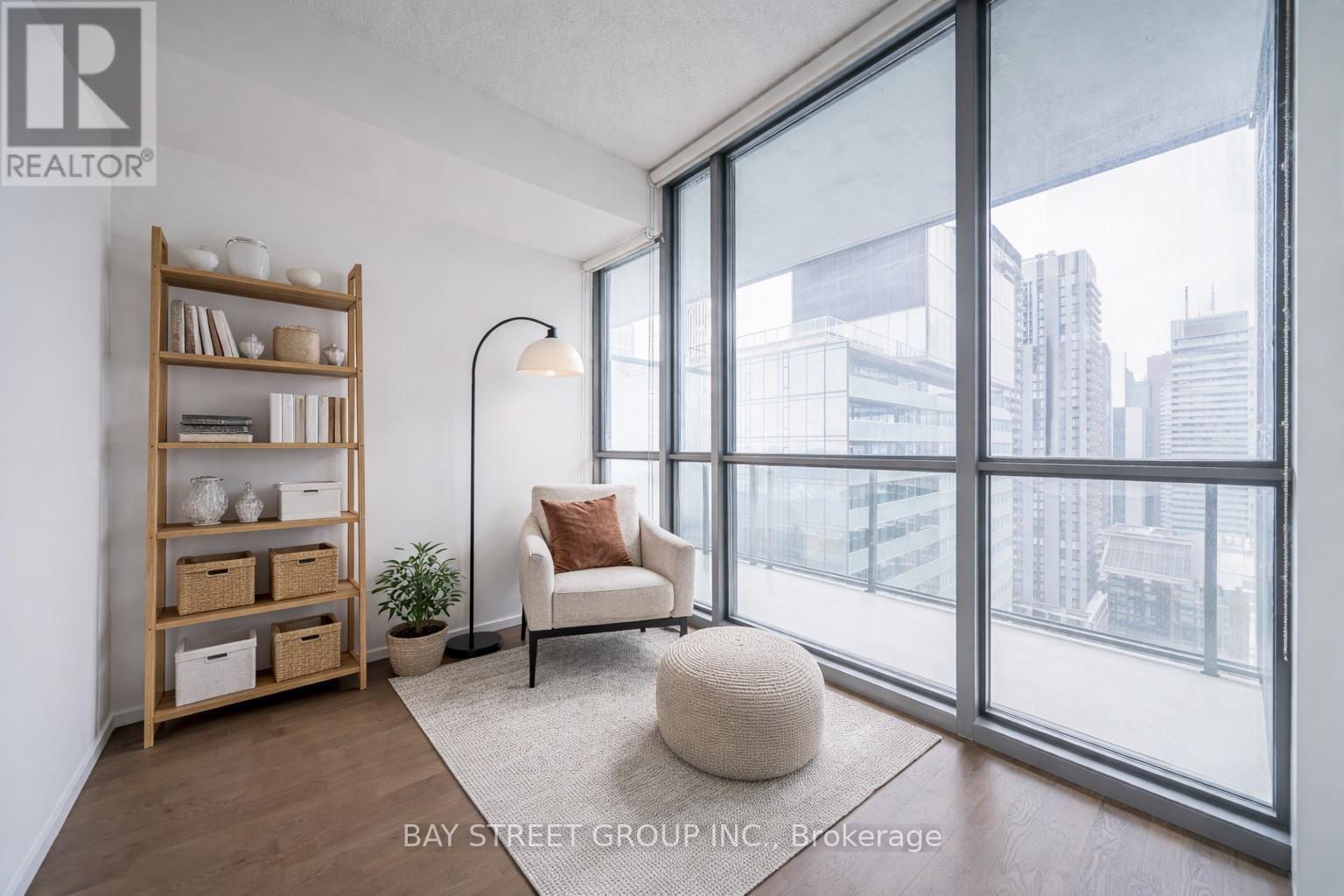 3004 - 8 Charlotte Street, Toronto, Ontario  M5V 0K4 - Photo 13 - C12832236