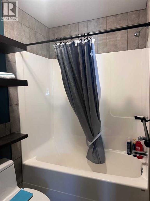 3011 South Pine Lake Road, Rural Red Deer County, Alberta T0M 1S0 - Photo 16 - A2290575