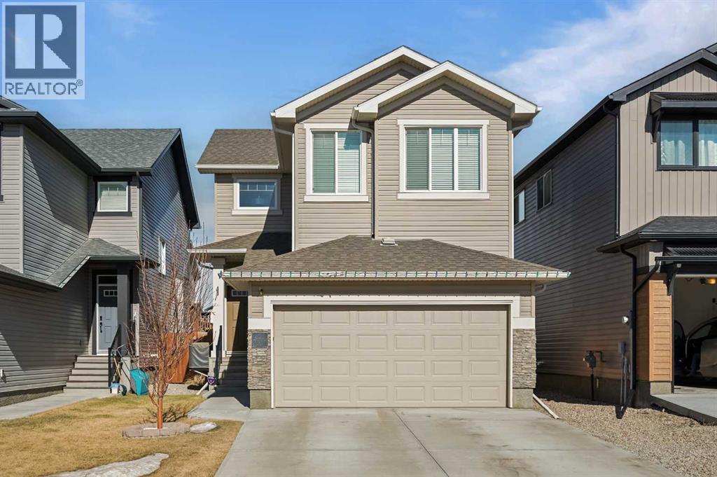 622 Moonlight Lane W, Lethbridge, Alberta  T1J 5M1 - Photo 1 - A2290047