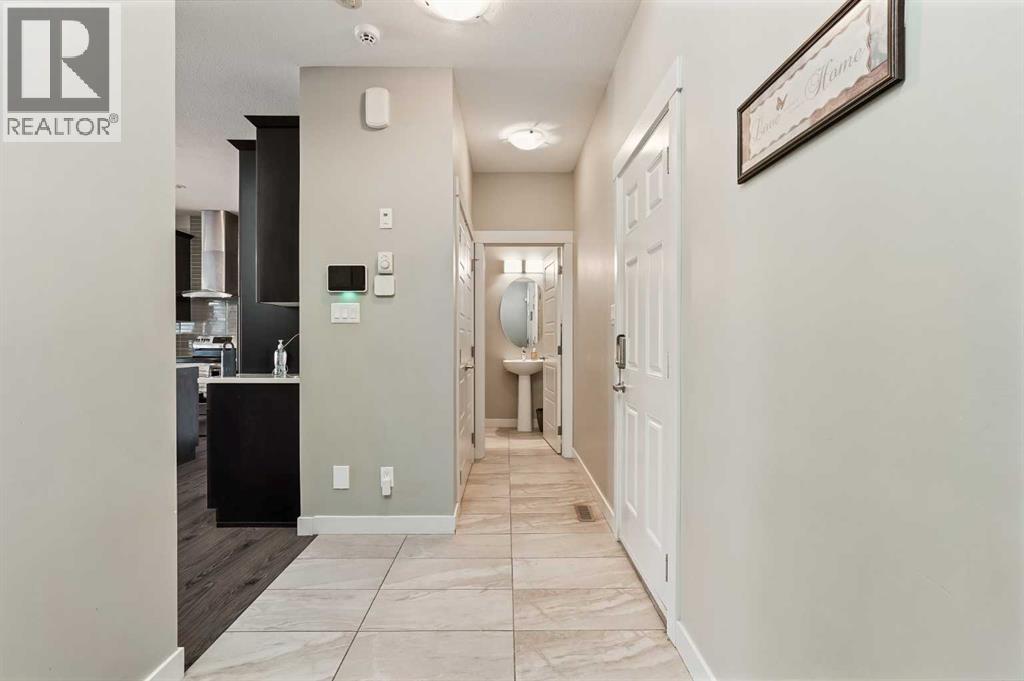 622 Moonlight Lane W, Lethbridge, Alberta  T1J 5M1 - Photo 3 - A2290047