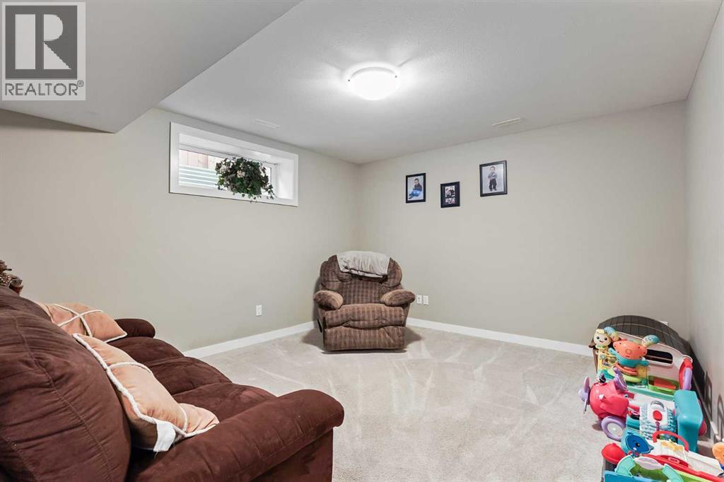 622 Moonlight Lane W, Lethbridge, Alberta  T1J 5M1 - Photo 20 - A2290047