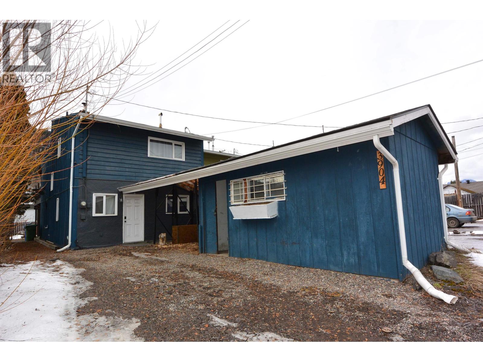 3904 RAILWAY AVENUE, Smithers, British Columbia